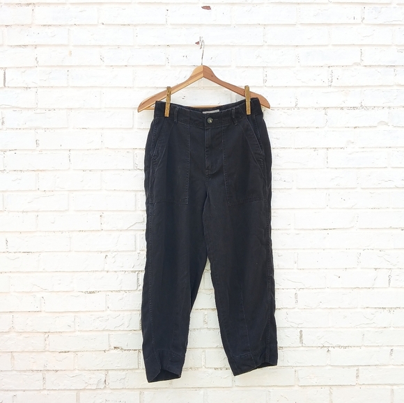 Everlane Utility Barrel Pants In Buttersoft Black - Picture 3 of 7